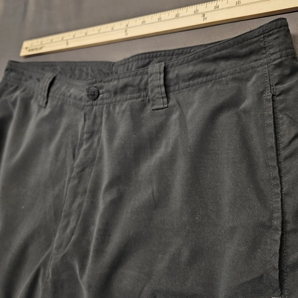 The North Face Mens Size 36 Nylon Spell Out Cargo Hiking Trail Cargo Pants Gray